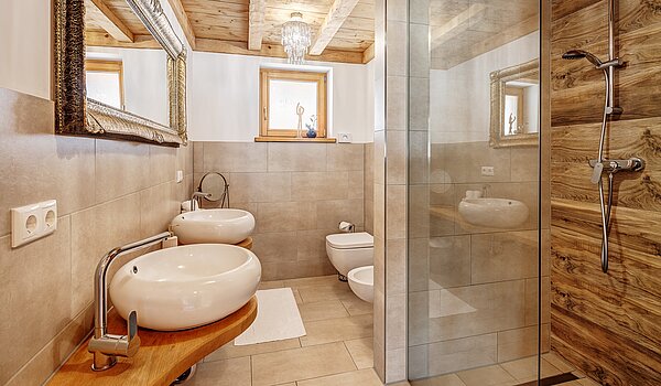 Appartamento a 6 camere | 70095 | ...und Masterbad