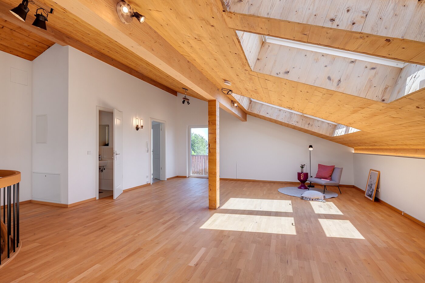 Proprietà speciale a 8 camere | 70406 | Zimmer 3 Dachgeschoss
