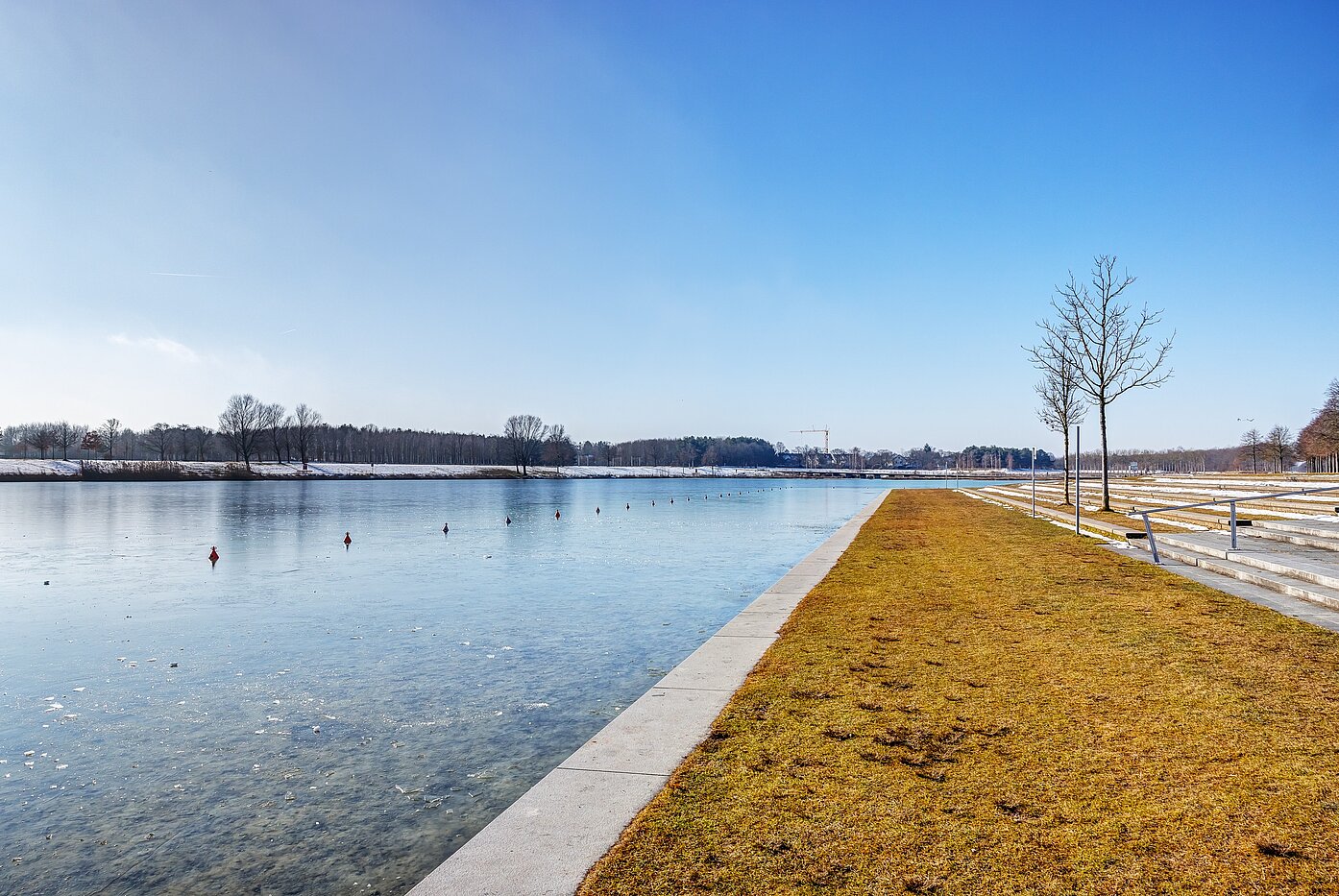 Appartamento al piano terra a 2 camere | München-Riem | 2201ML1 | ...Riemer See im Winter...