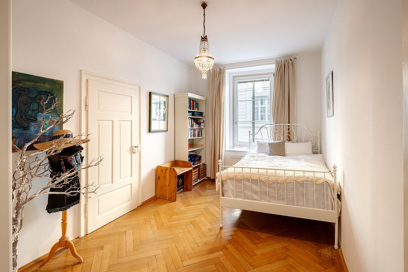 Appartamento a 5 camere | München-Altstadt | 700121 | ...Türen, schönes Fischgrät-Parkett...