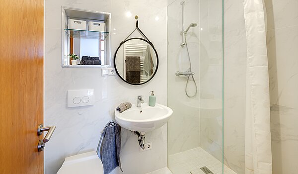 Appartamento a 3 camere | München-Schwabing | 703181 | Bad mit...