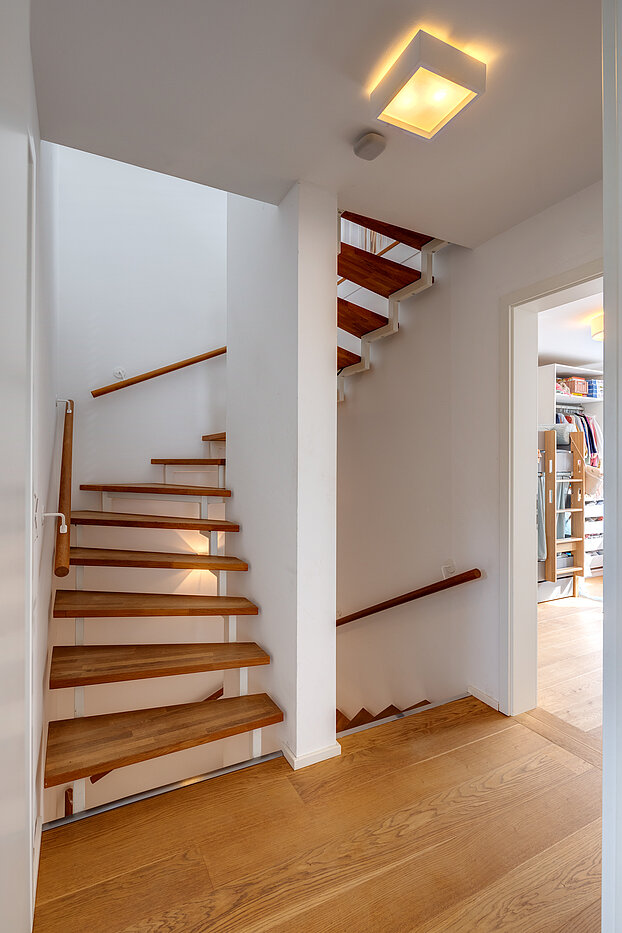 Casa bifamiliare a 5 camere | München-Aubing | 70162 | Auf dem Weg...