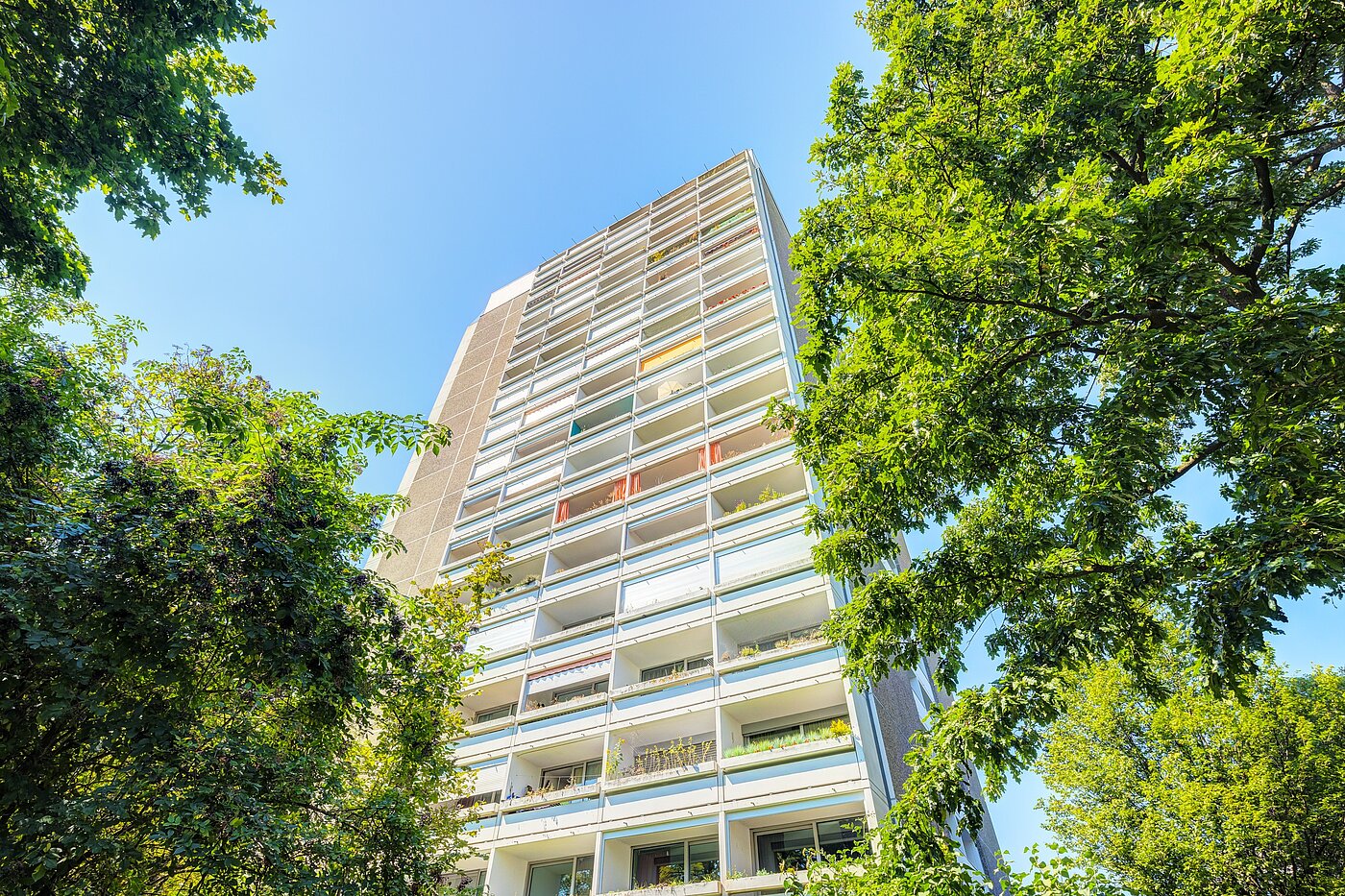 Appartamento a 3 camere | München-Bogenhausen | 70261 | Gepflegte Fassade