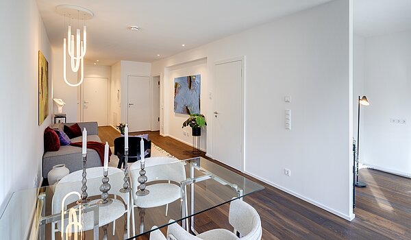 Terrassenwohnung a 2 camere | München-Harlaching | 70372 | Einladender Essplatz