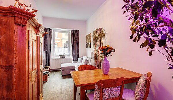 Appartamento al piano terra a 2 camere | München-Sendling | 703811 | Essecke