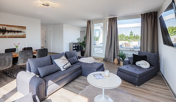 Terrassenwohnung a 3.5 camere | München-Berg am Laim | 704511 | Couch