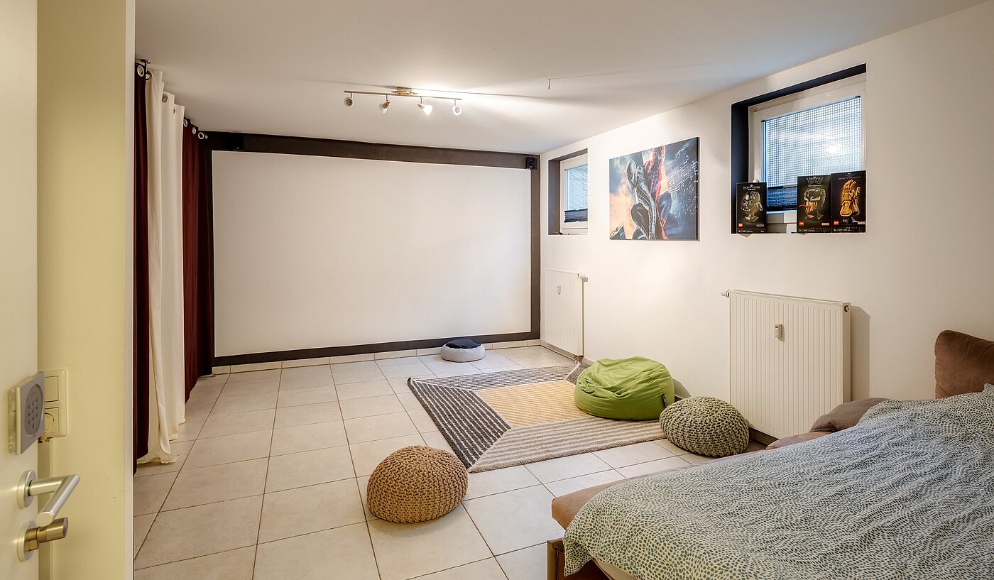 Casa bifamiliare a 5 camere | Unterföhring | 70119 | Großer Hobbyraum...