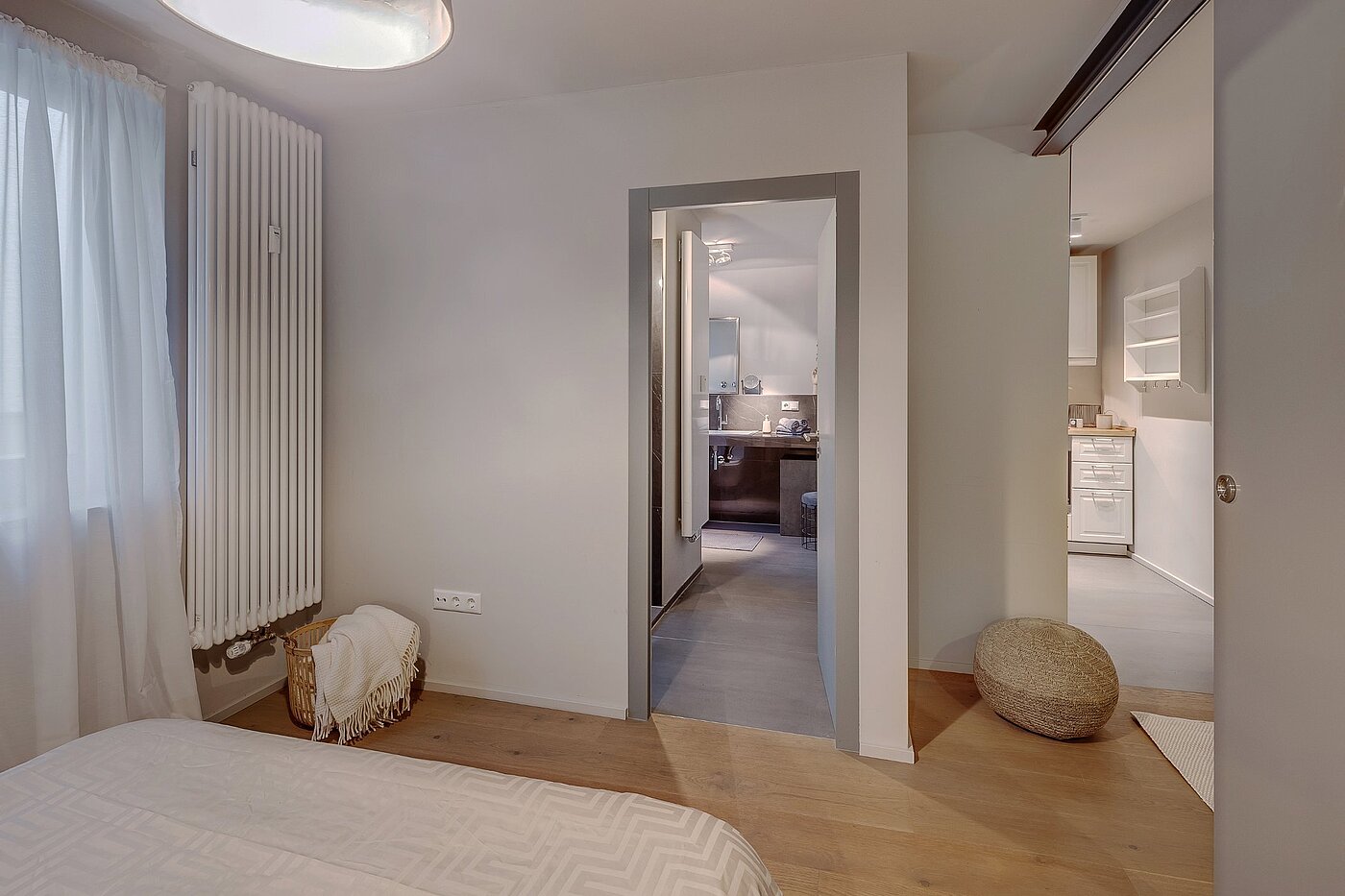 Piano rialzato a 2 camere | München-Lehel | 2012ML1 | ...und Zugang zum Bad