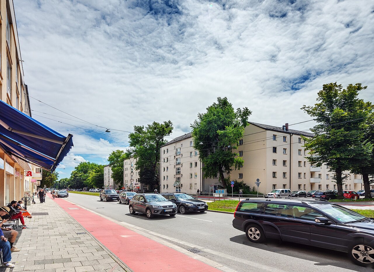 Appartamento a 1 camera | München-Berg am Laim | 2209ML2 | Straßenansicht