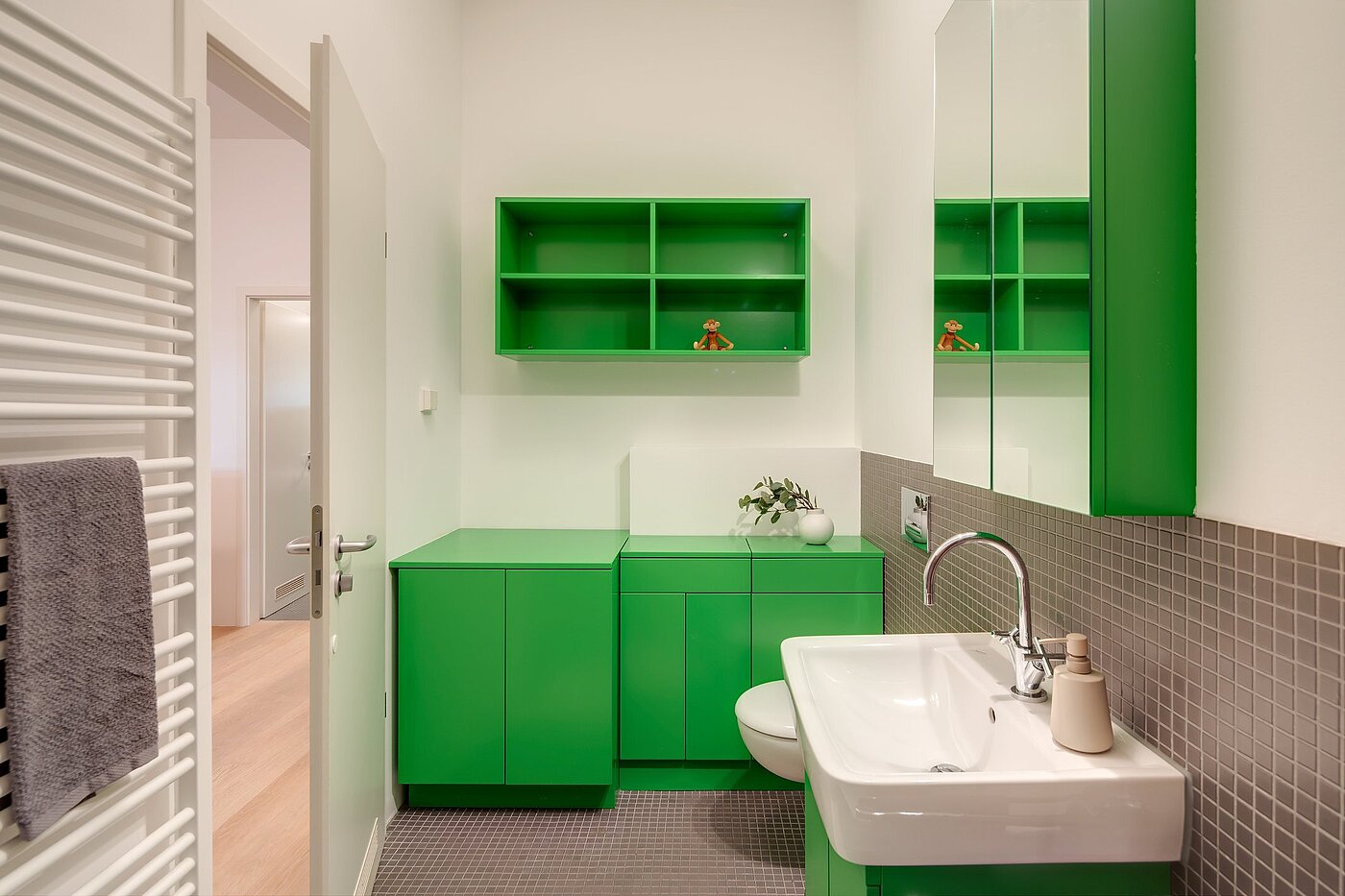 Piano rialzato a 3 camere | München-Sendling | 2009ML8 | Modernes Wannenbad...