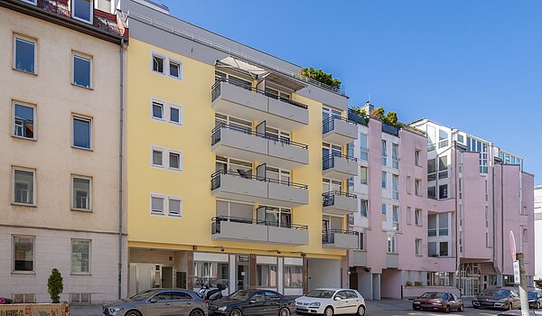 Appartamento al piano terra a 4 camere | München-Neuhausen | 70471 | Außenansicht