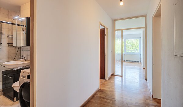 Appartamento a 2 camere | München-Hadern | 704101 | Flur vom Eingang kommend