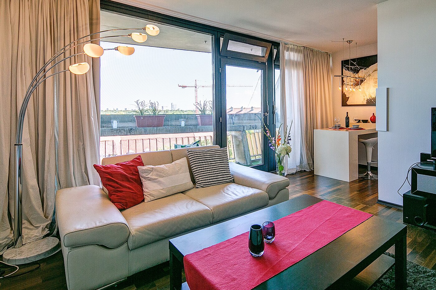 Appartamento a 1 camera | München-Schwabing | 70079 | Große Fensterfront...