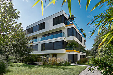 Thalkirchen: Abitare moderno sull'Isar - appartamento di design con giardino in una posizione esclusiva