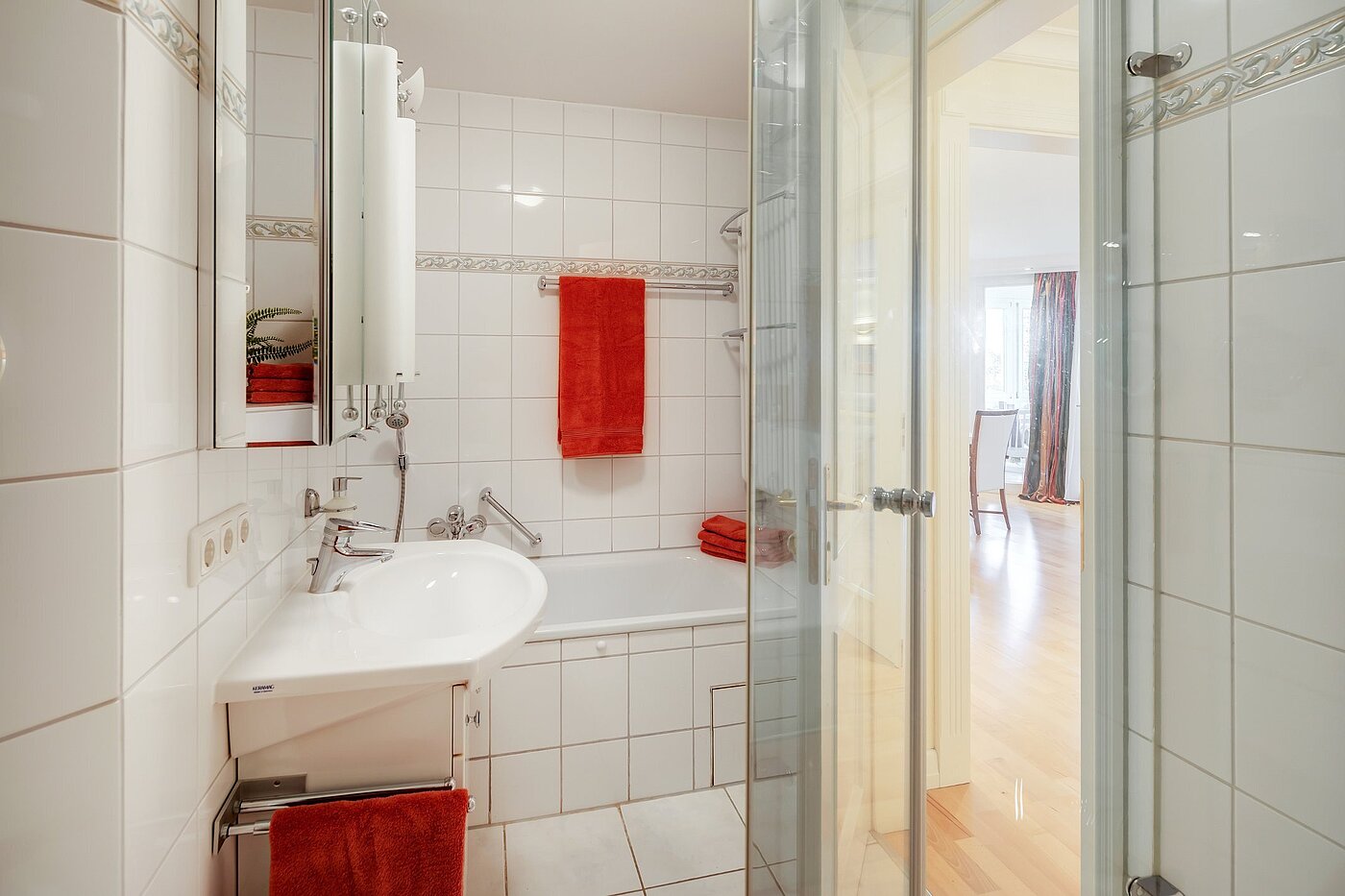 Appartamento a 2 camere | München-Sendling | 2010ML1 | ...und Badewanne