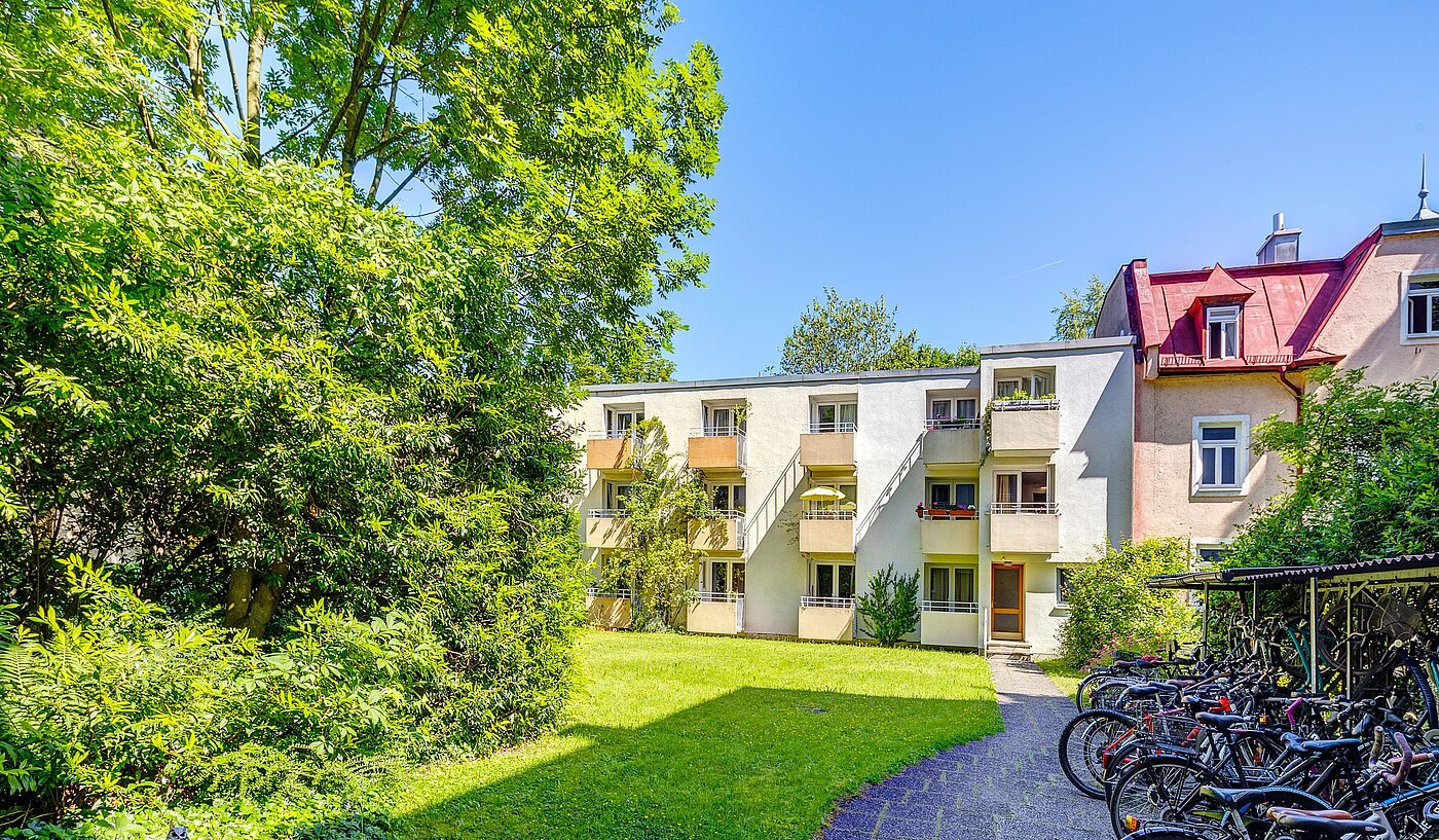 Appartamento a 1 camera | München-Schwabing | 2210ML3 | ...im grünen Innenhof