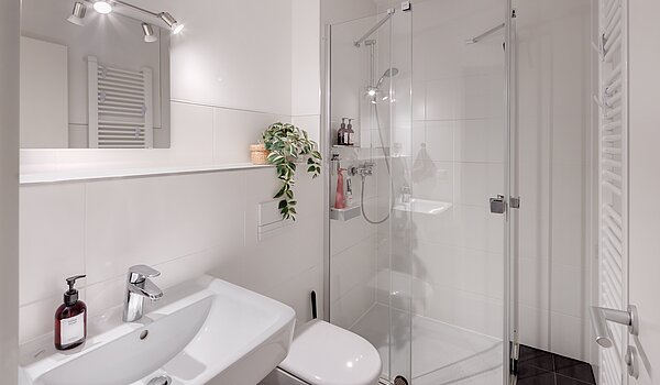 Appartamento a 3 camere | München-Ludwigsvorstadt | 70488 | Duschbad