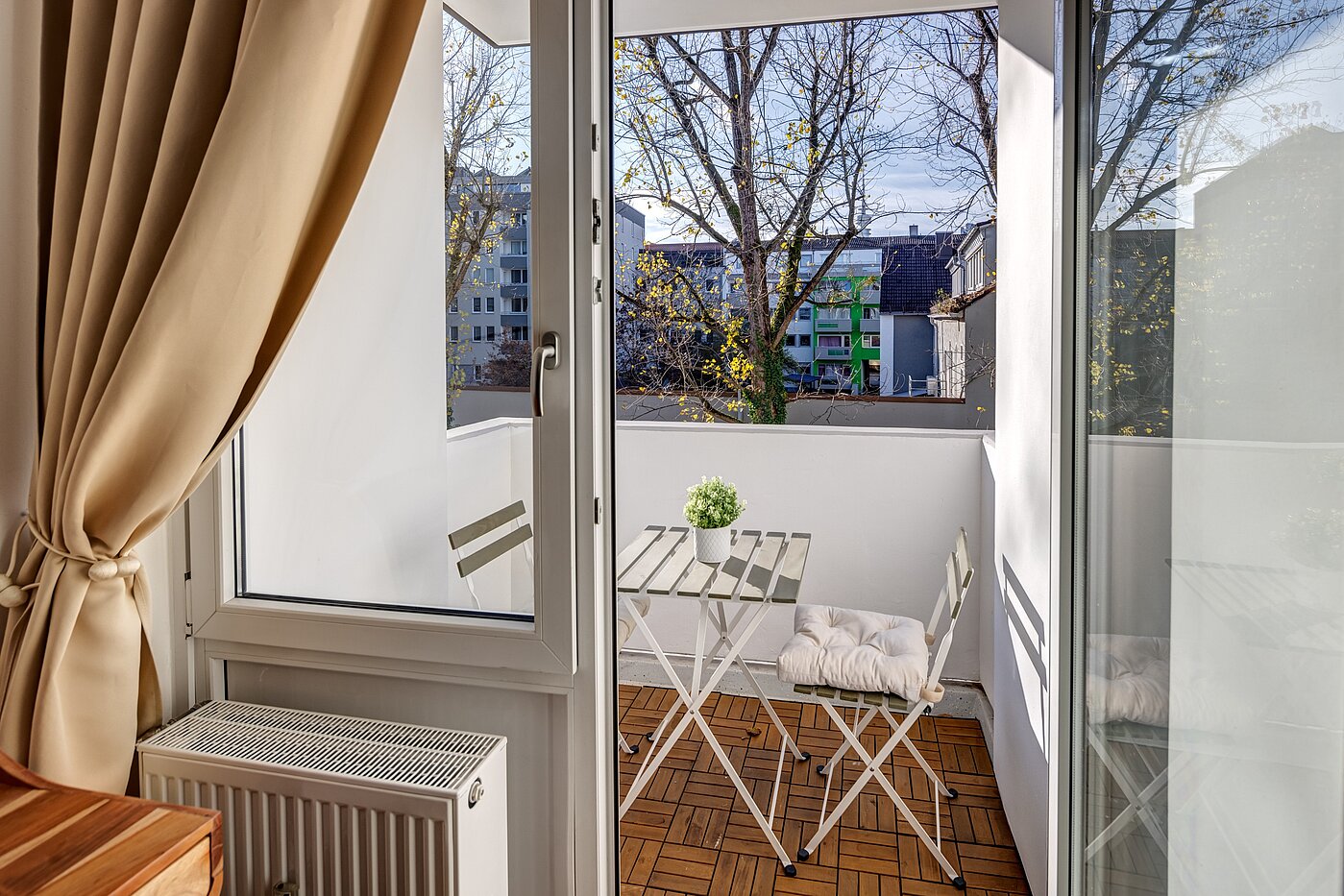 Apartment a 1 camera | München-Milbertshofen | 70183 | ...und Zugang zum Balkon