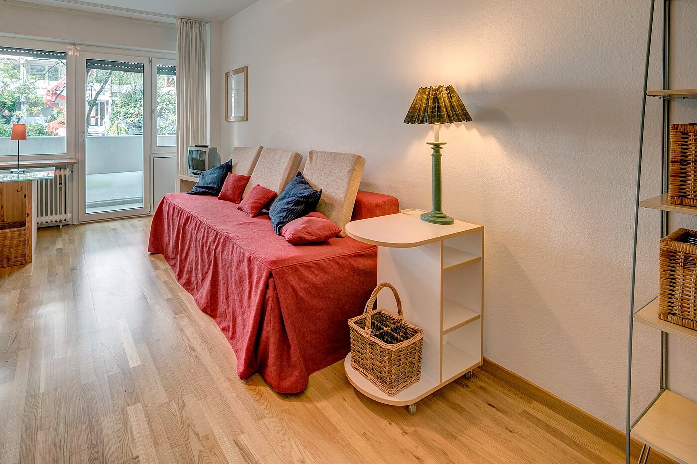 Piano rialzato a 1 camera | München-Neuhausen | 1911ML10 | Wohnen