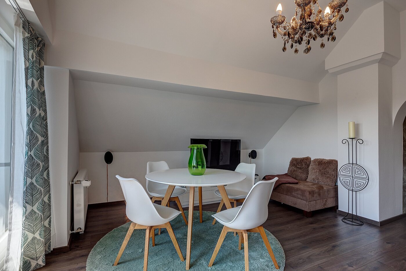 Appartamento mansardato a 3 camere | München-Hasenbergl | 1803ML5 | mit Essbereich