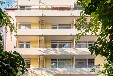 Neuhausen: tre appartamenti di pregio nei pressi di Leonrodplatz