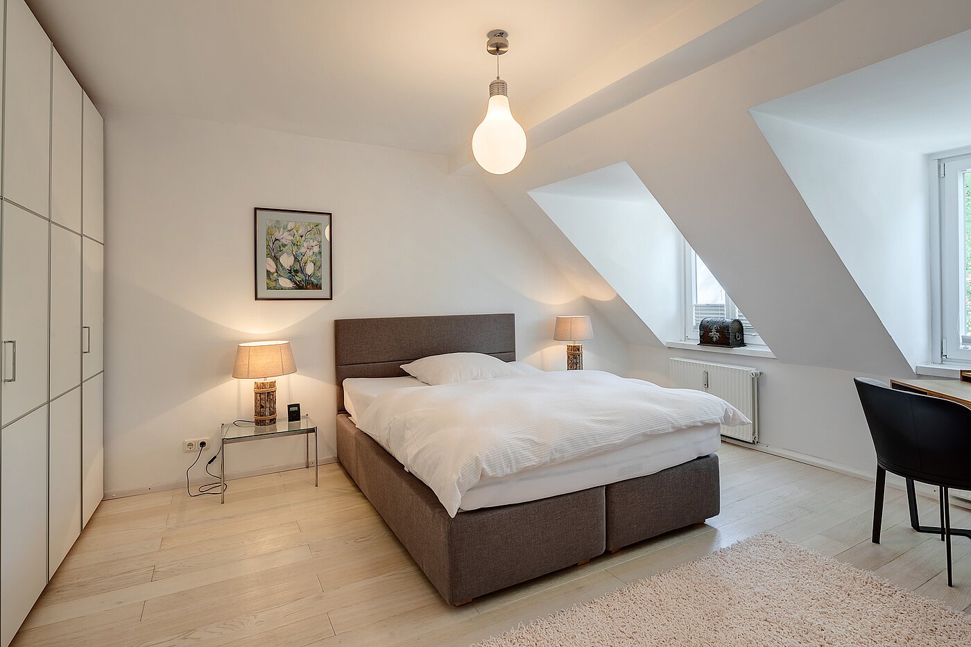 Appartamento a 2 camere | München-Isarvorstadt | 70089 | Großzügiges Schlafzimmer
