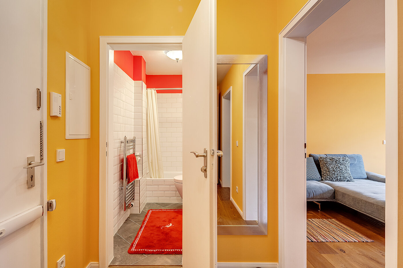 Appartamento a 2 camere | München-Bogenhausen | 70287 | ...Bad und Wohnzimmer