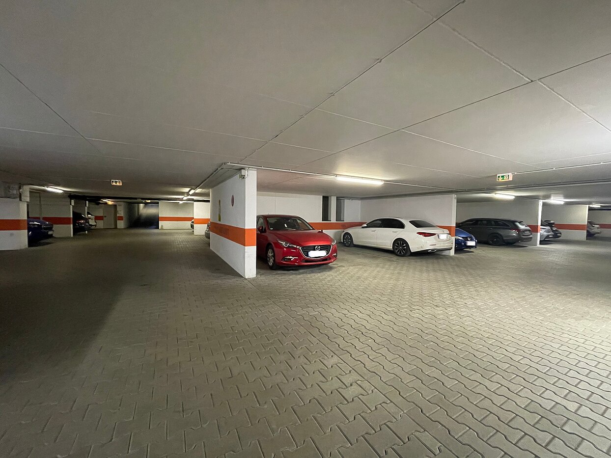 Parcheggio sotterraneo | München-Laim | 700994 | Großzügige...