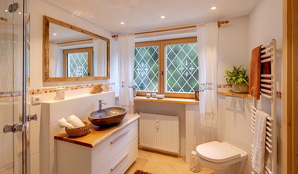 Appartamento al piano terra a 2.5 camere | Kreuth | 701351 | Bad