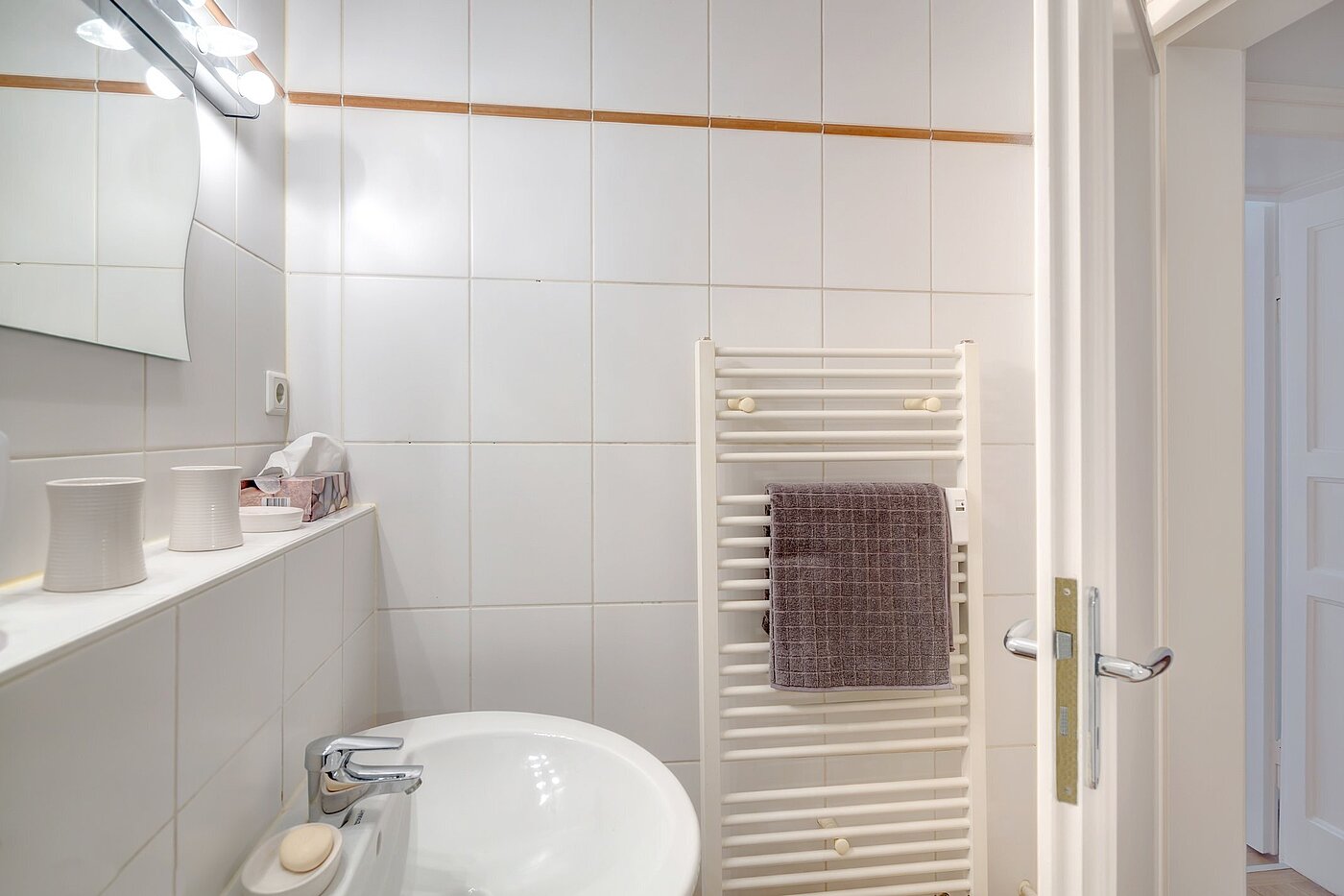 Appartamento a 2.5 camere | München-Au | 2110ML9 | ...Handtuchheizkörper