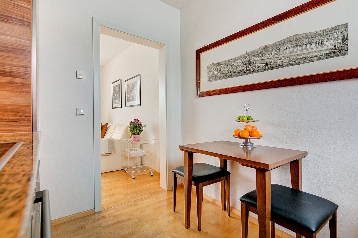 Appartamento a 3 camere | München-Riem | 1906ML3 | ...mit Platz zum Frühstücken.