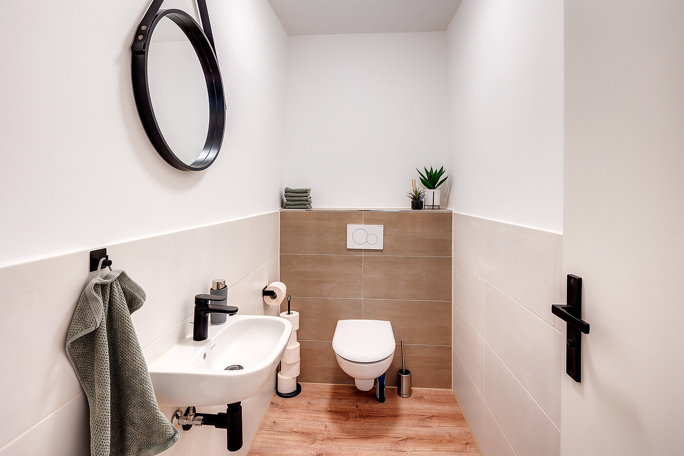 Appartamento a 3 camere | Unterhaching | 70421 | Gästetoilette