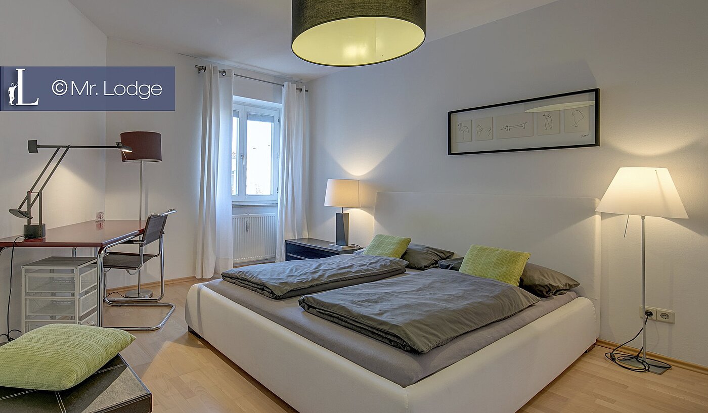 Appartamento a 2 camere | München-Lehel | 1605ML6 | Schlafzimmer mit Arbeitsplatz