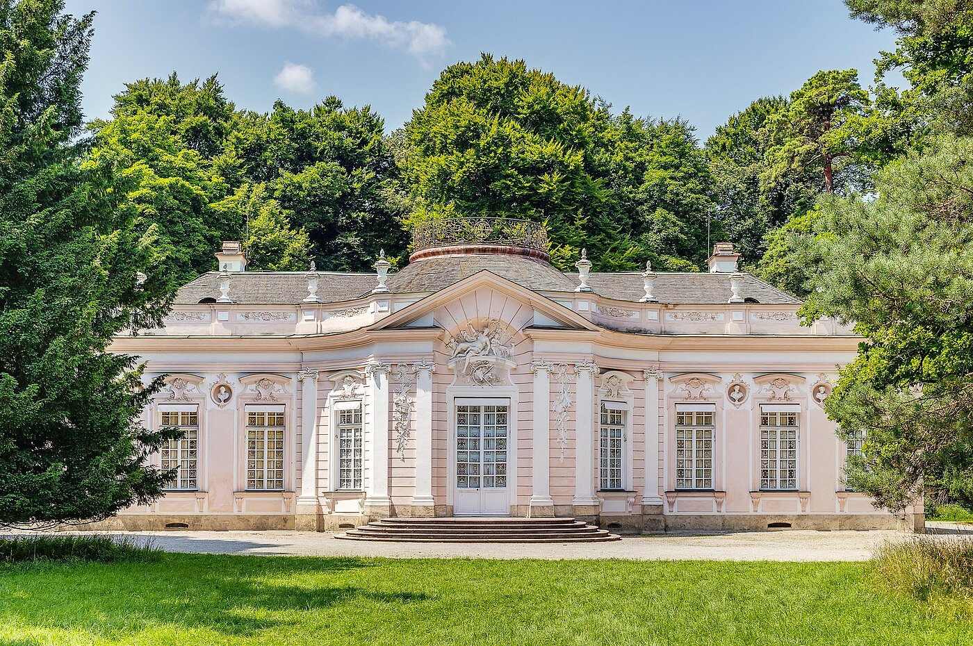 Appartamento a 2 camere | München-Nymphenburg | 2107ML3 | lädt zum Spazieren und...