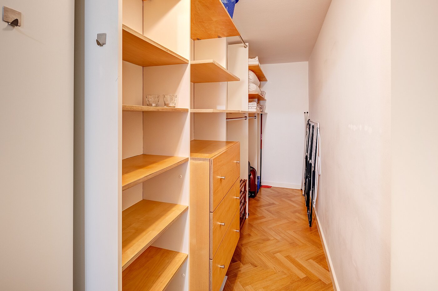 Appartamento a 3 camere | München-Schwabing | 2212ML1 | Ausreichend Stauraum