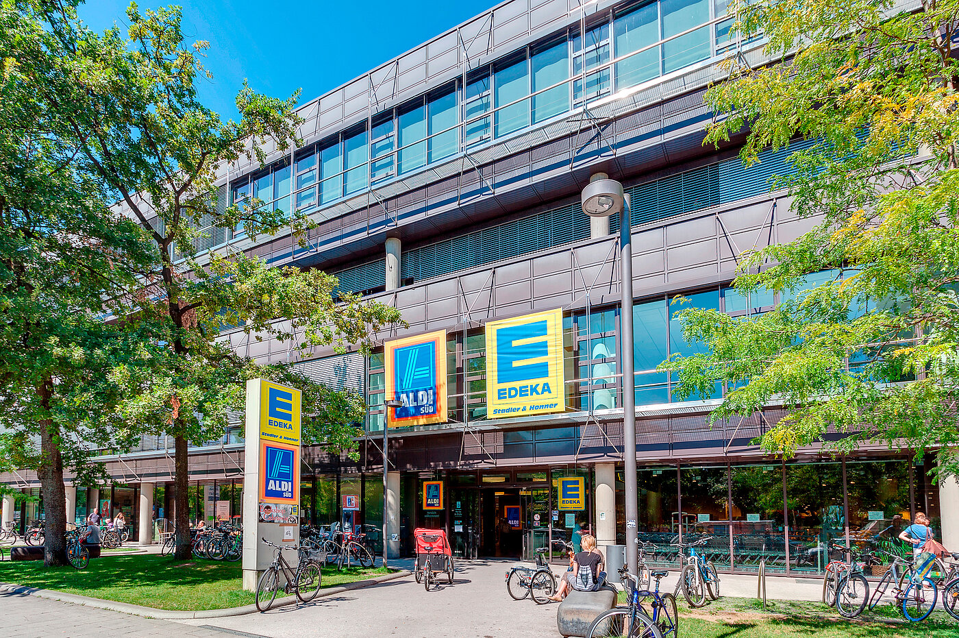 Appartamento a 2 camere | München-Schwabing | 70153 | ...zahlreichen Einkaufsmöglichkeiten