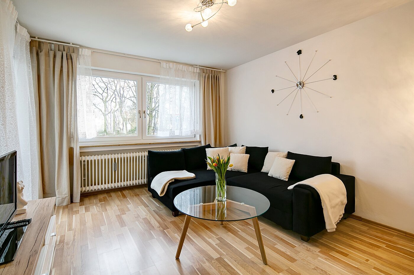 Piano rialzato a 2 camere | München-Sendling-Westpark | 2001ML1