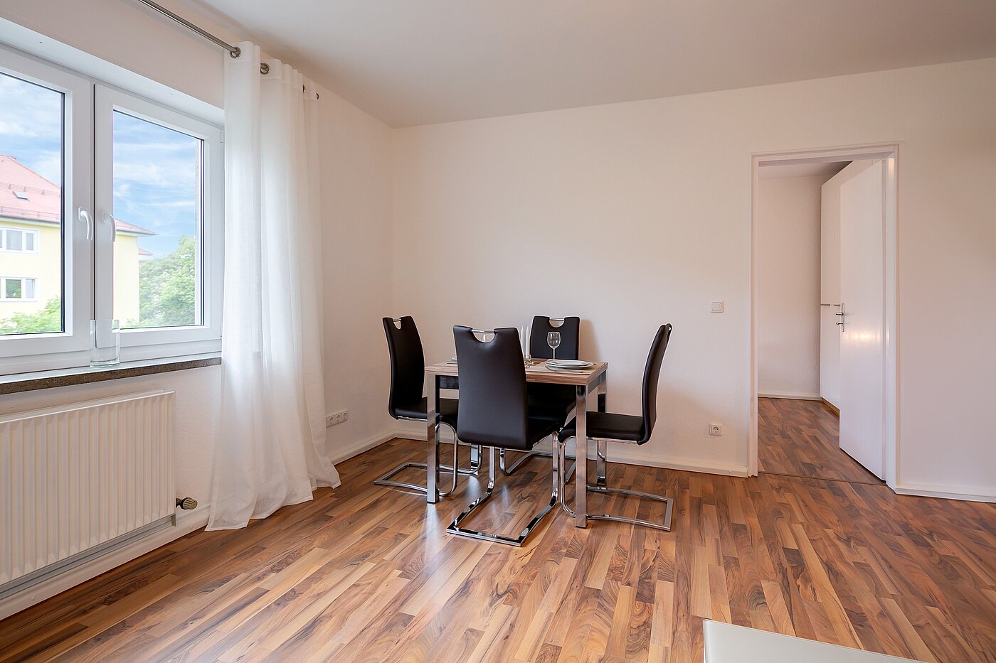 Appartamento a 2 camere | München-Schwabing | 70096 | Essecke und Raum für Mehr