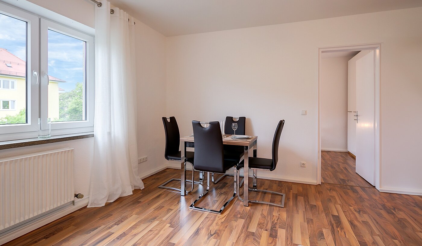 Appartamento a 2 camere | München-Schwabing | 70096 | Essecke und Raum für Mehr