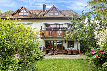 Bilocale ben tenuto con giardino e sala hobby a Lochhausen
