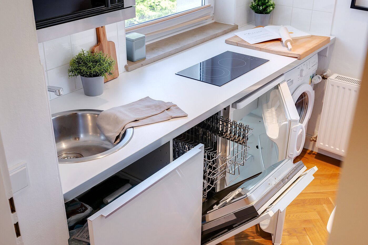 Appartamento a 2 camere | München-Thalkirchen | 2204ML5 | ...und allen elektrischen Geräten