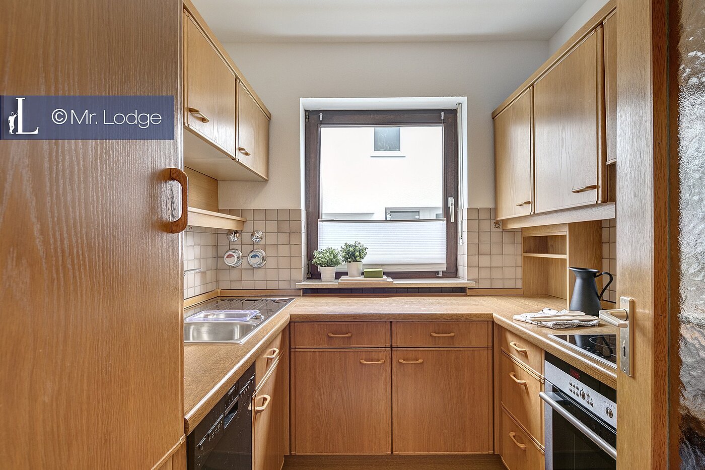 Appartamento al piano terra a 2 camere | München-Harlaching | 1704ML6 | Küchenzeile in U-Form