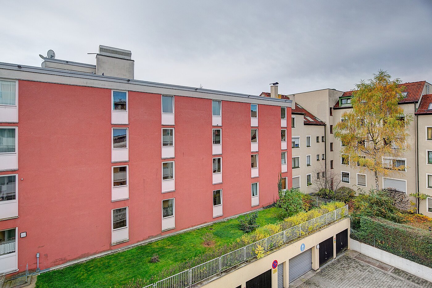 Appartamento a 1 camera | München-Berg am Laim | 70064 | Blick in den Innenhof