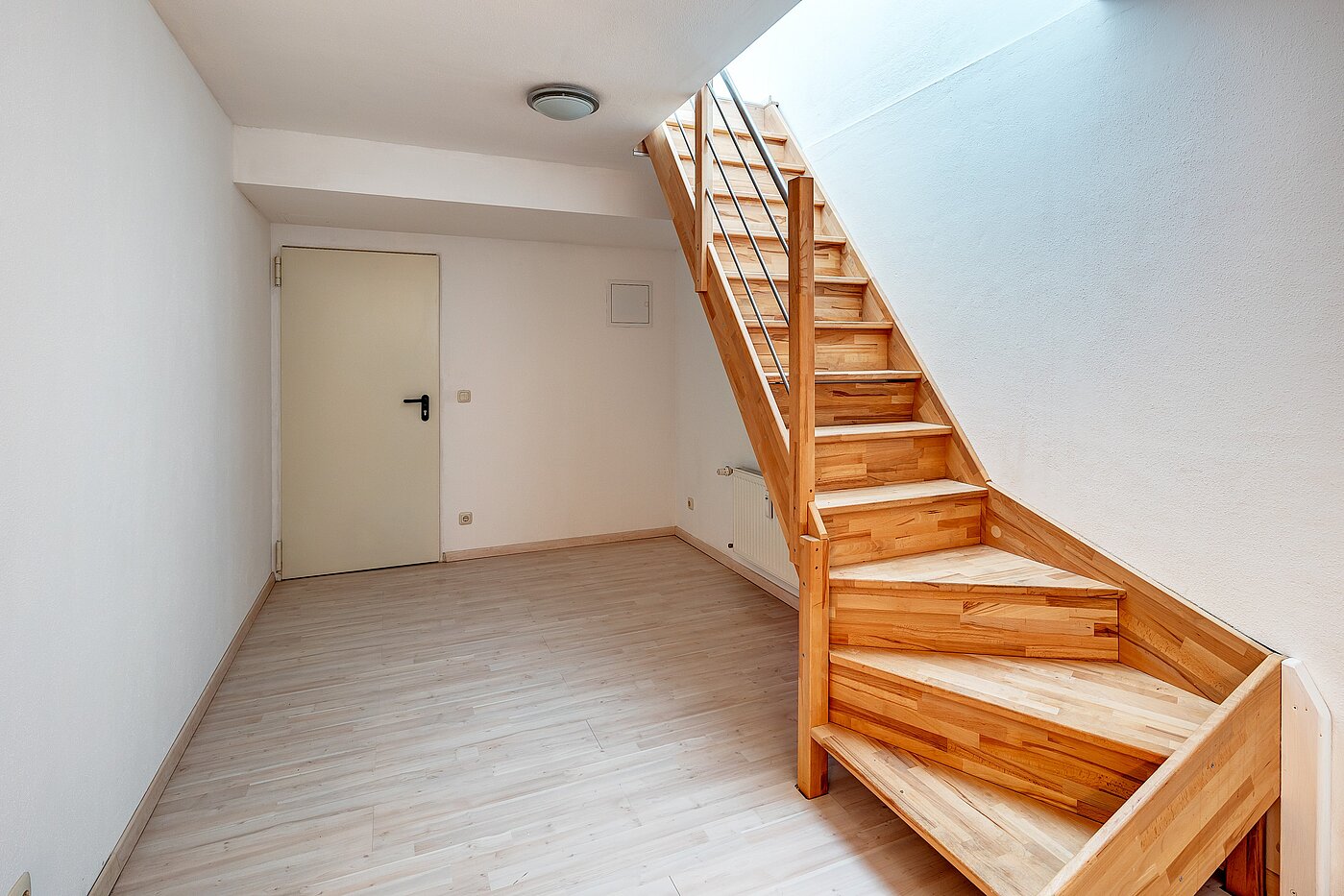 Appartamento al piano terra a 1.5 camere | München-Aubing | 70000 | Ausreichend Stellfläche
