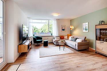 Unterhaching: moderno appartamento di 3 locali con una soleggiata loggia esposta a sud di cui innamorarsi