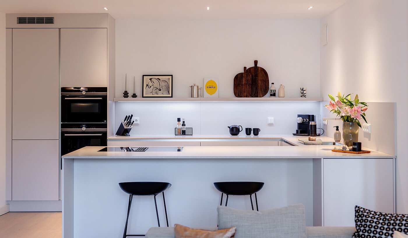 Appartamento a 3 camere | 70046 | ...mit Sitzgelegenheit