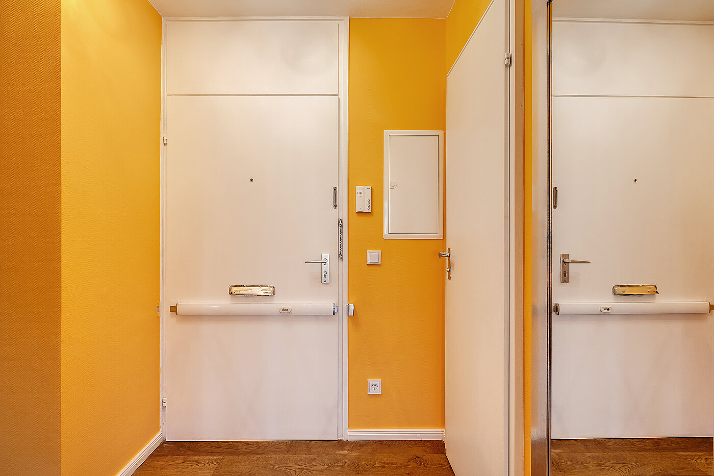 Appartamento a 2 camere | München-Bogenhausen | 70287 | Eingangsbereich...