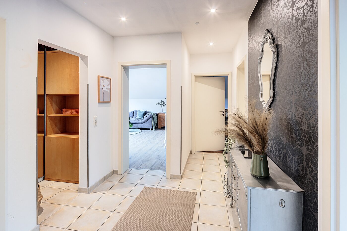 Appartamento mansardato a 3 camere | Karlsfeld | 70217 | ...Garderobe