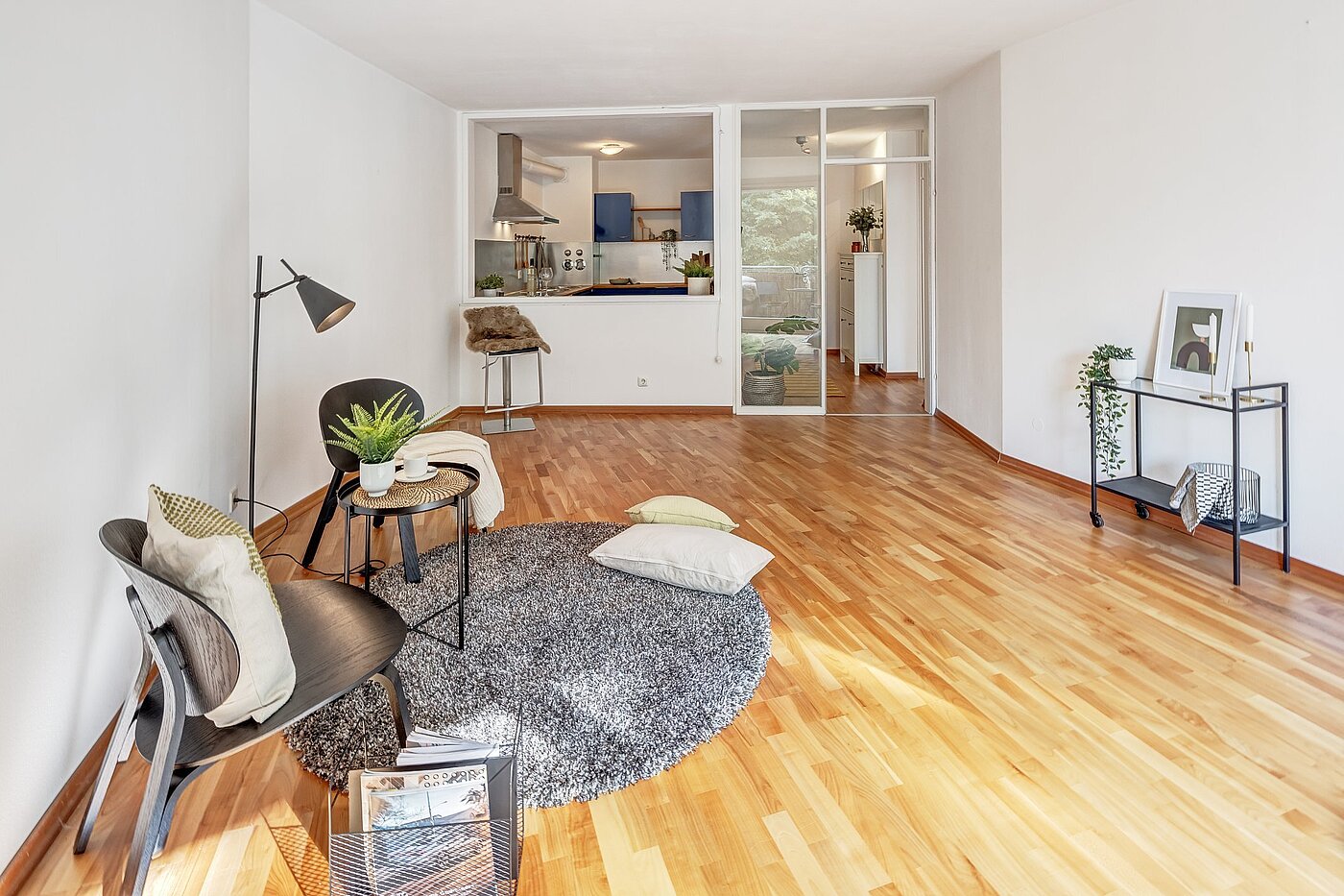 Appartamento a 2 camere | München-Schwabing | 2109ML3 | Großes Wohnzimmer...