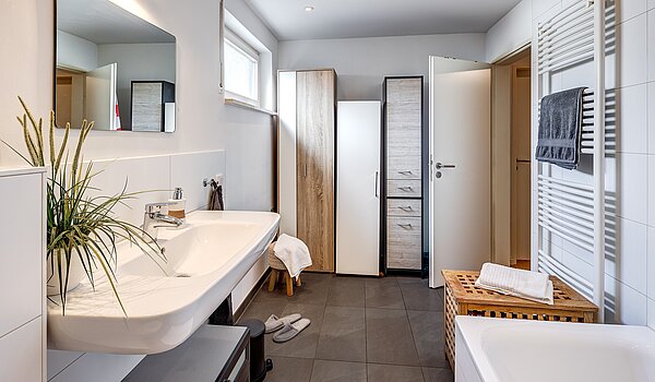 Casa a schiera d'angolo a 6 camere | Germering | 70033 | ...und Fenster